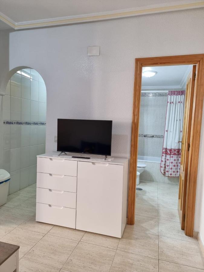 Gemuetliche Ferienwohnung In Torrevieja Ca100M Vom Strand Playa Del Cura Entfernt ภายนอก รูปภาพ