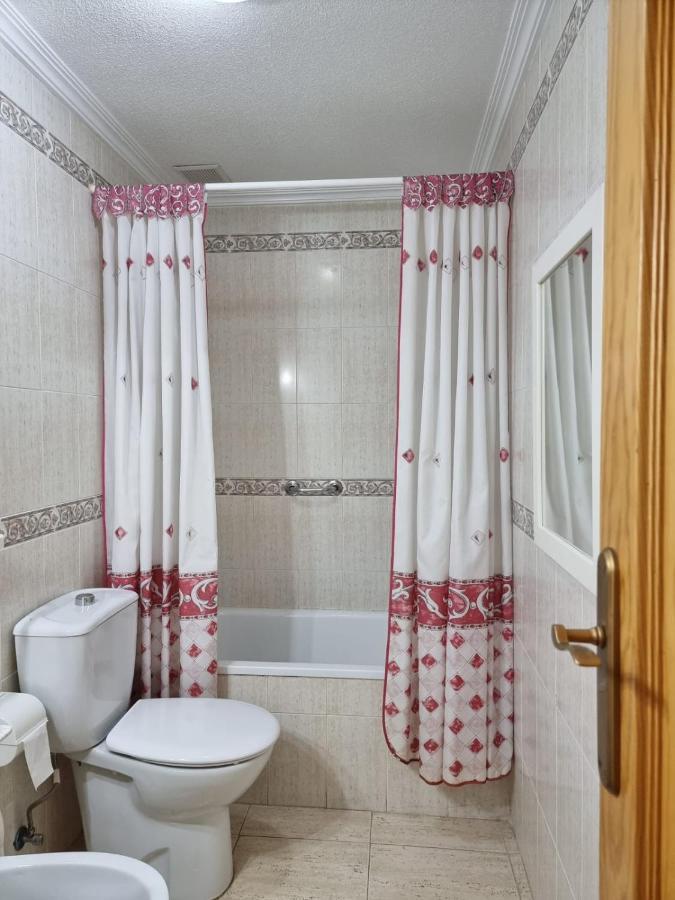 Gemuetliche Ferienwohnung In Torrevieja Ca100M Vom Strand Playa Del Cura Entfernt ภายนอก รูปภาพ