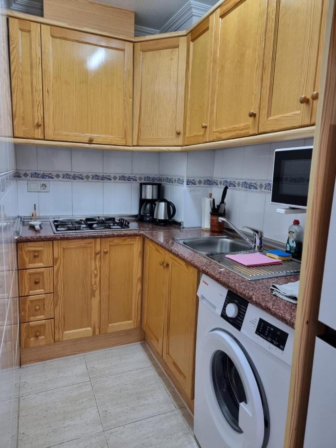 Gemuetliche Ferienwohnung In Torrevieja Ca100M Vom Strand Playa Del Cura Entfernt ภายนอก รูปภาพ