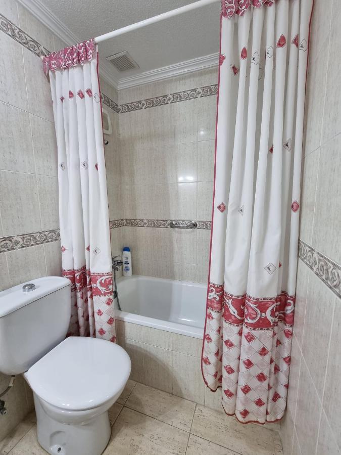 Gemuetliche Ferienwohnung In Torrevieja Ca100M Vom Strand Playa Del Cura Entfernt ภายนอก รูปภาพ
